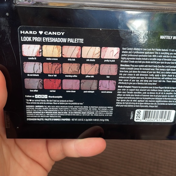 Brand new matte eye shadow palette ! ❤️ - Picture 2 of 2